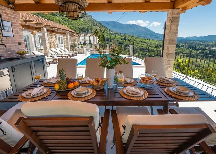 Villa Velaga *