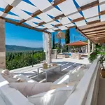 Velaga *