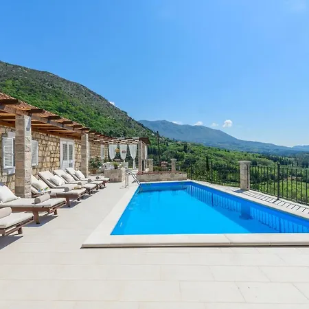 Velaga ヴィラ Gruda