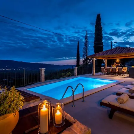 ヴィラ Velaga Gruda